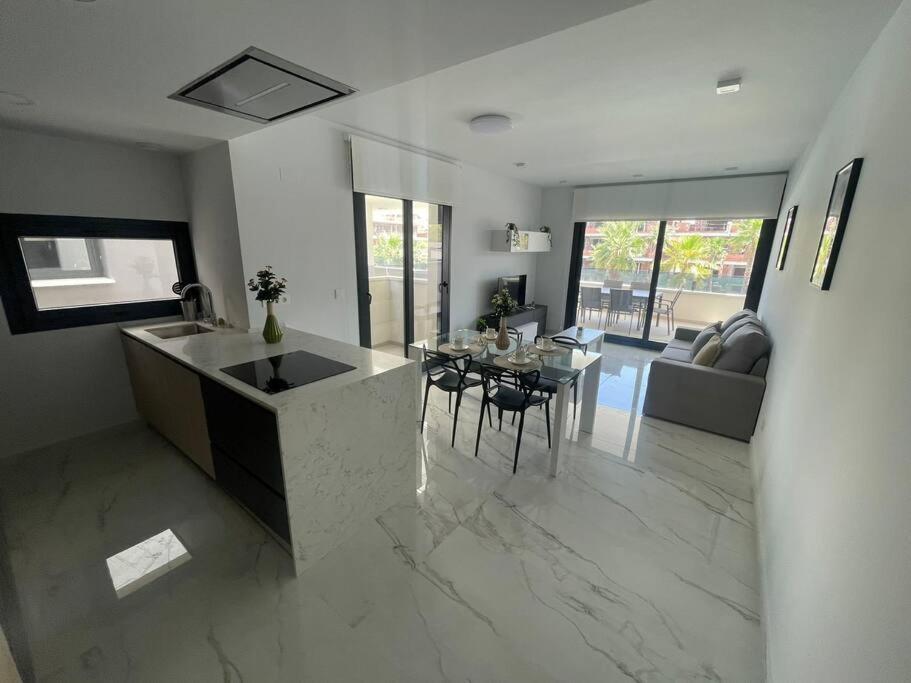Casa Ana-Luisa Apartment Villamartin  Bagian luar foto